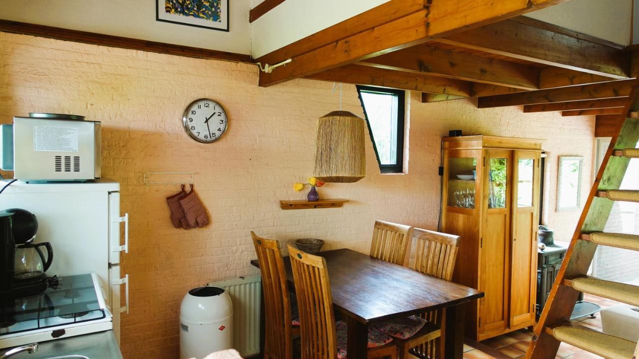 Oude-Tonge Holiday House Near Fishing Waters Exterior foto